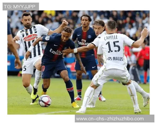 兰斯与昂热激战在即谁能在法甲赛场上笑到最后